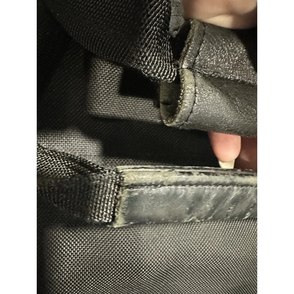 North Face Black Messenger‎ Bag Laptop Strap & Handles